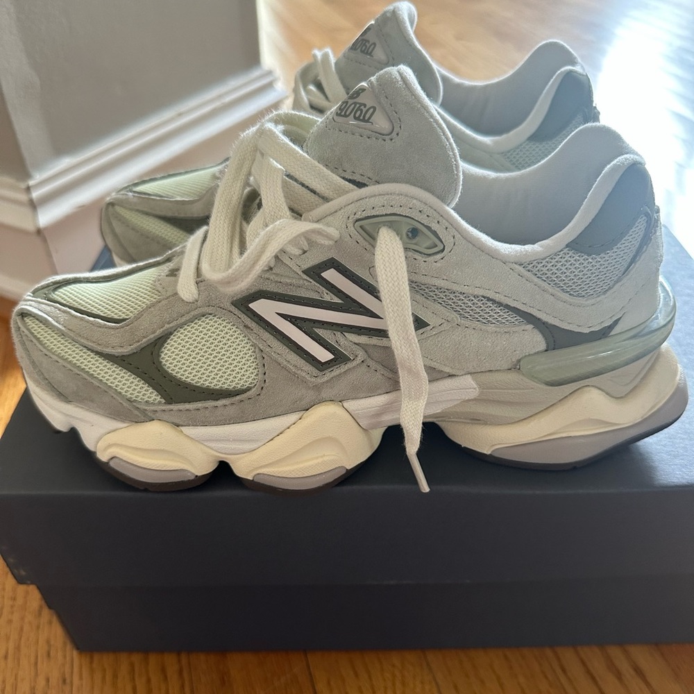 New Balance | 9060 "OLIVINE" | Men’s size 4/ Women’s size 5.5.